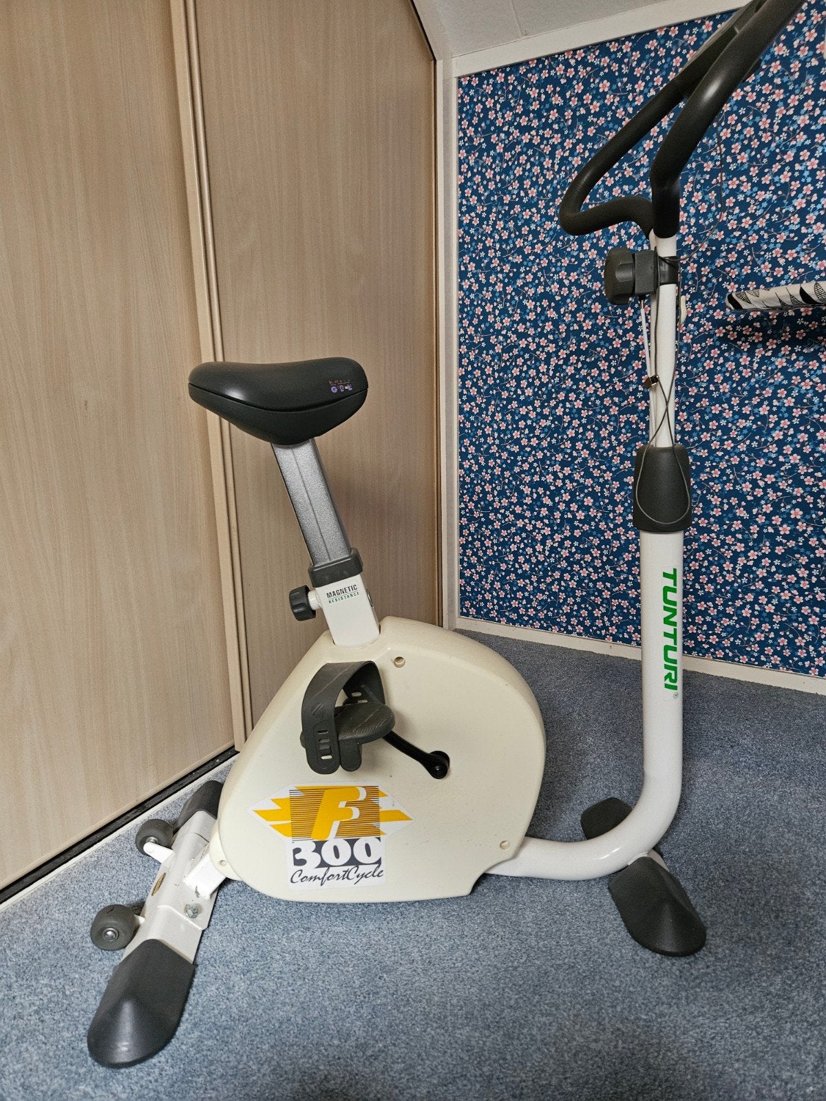 Tunturi F300 Comfort Cycle Hometrainer, Sport en Fitness, Fitnessapparatuur, Ophalen, Gebruikt, Metaal, Benen