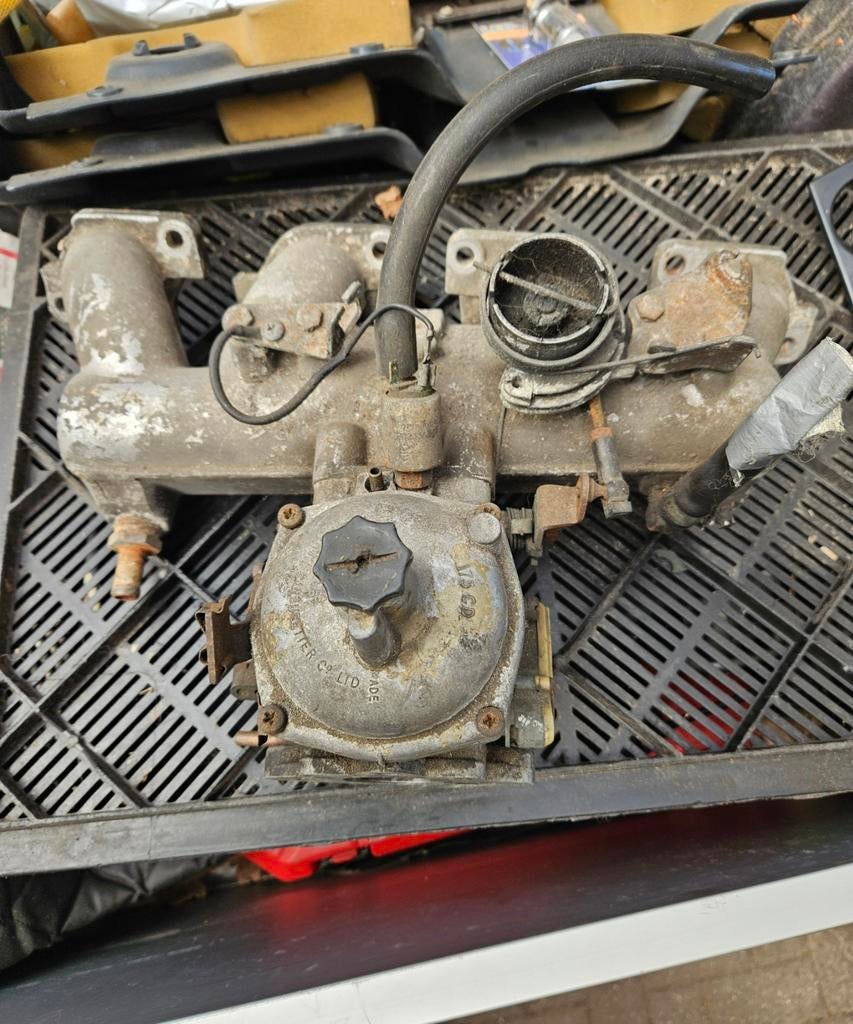 Carburateur met inlaatspruitstuk voor Volvo B21A/B23A, Ophalen of Verzenden, Gebruikt, Volvo