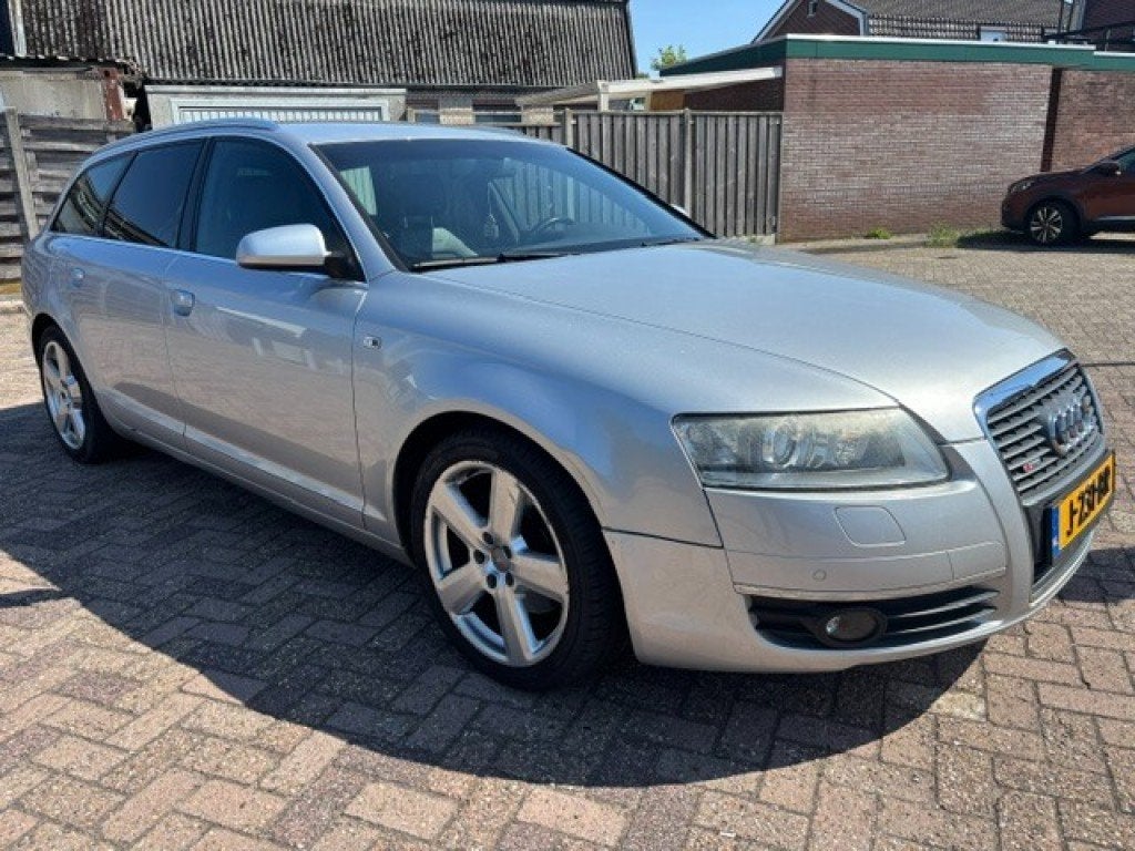 Audi A6 2.4 BUSINESS, Auto's, Audi, Electronic Stability Program (ESP), 10 km/l, Euro 4, 6 cilinders