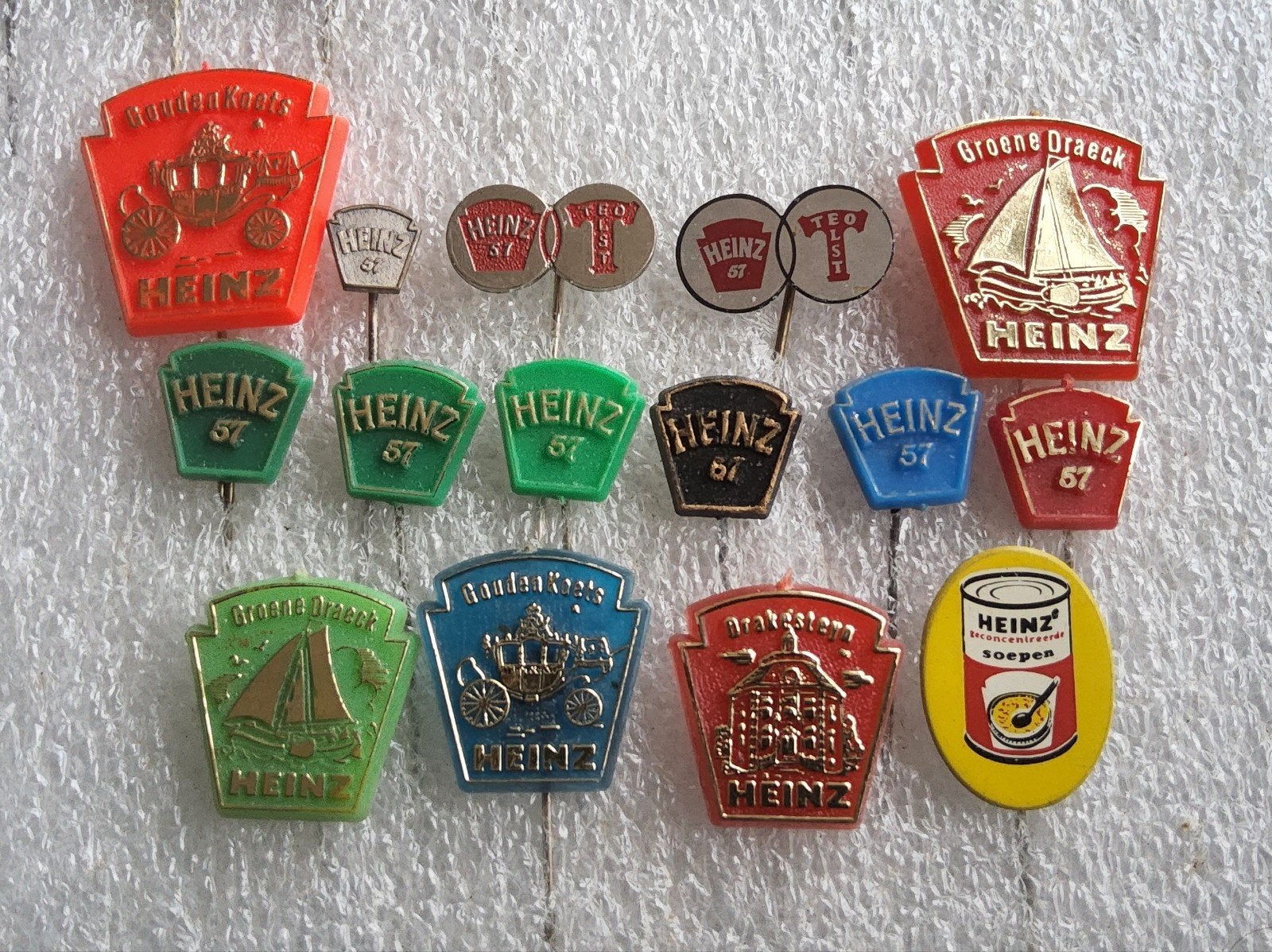 15 Heinz Speldjes - Vintage Collectie, Ophalen of Verzenden, Gebruikt, Merk, Speldje of Pin