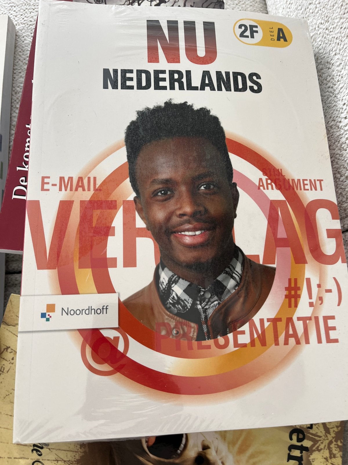 Diverse schoolboeken en leesboeken, Ophalen of Verzenden, Zo goed als nieuw, Overige niveaus, Nederlands