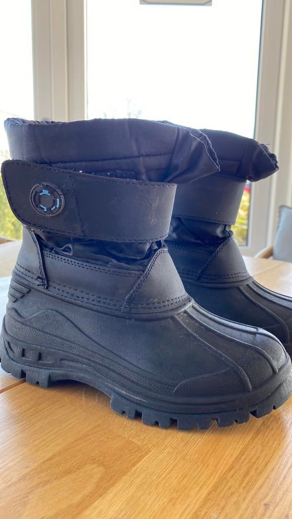 Snowboots maat 32 kleur zwart, Ophalen of Verzenden, Gebruikt, Jongen of Meisje, Laarzen