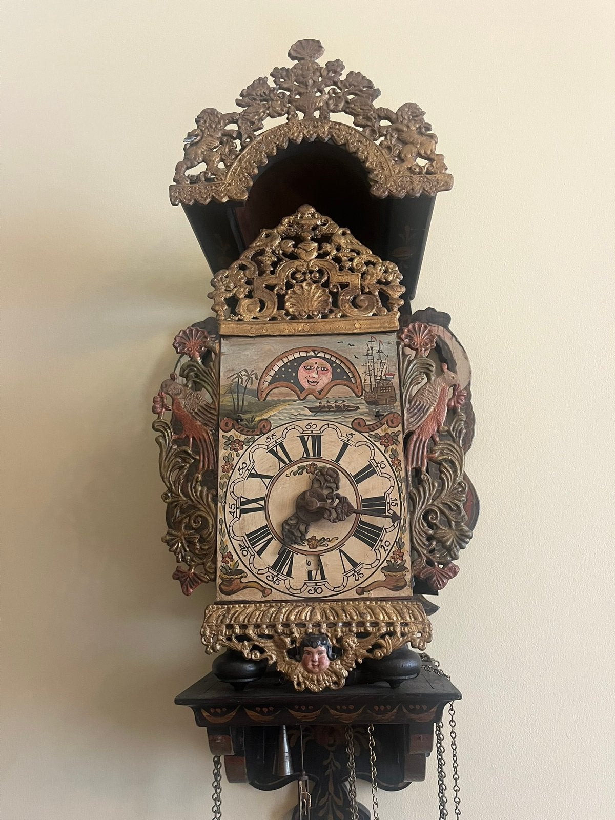 Friese staartklok uit 1890 met zeemeerminnen, Antiek en Kunst, Ophalen