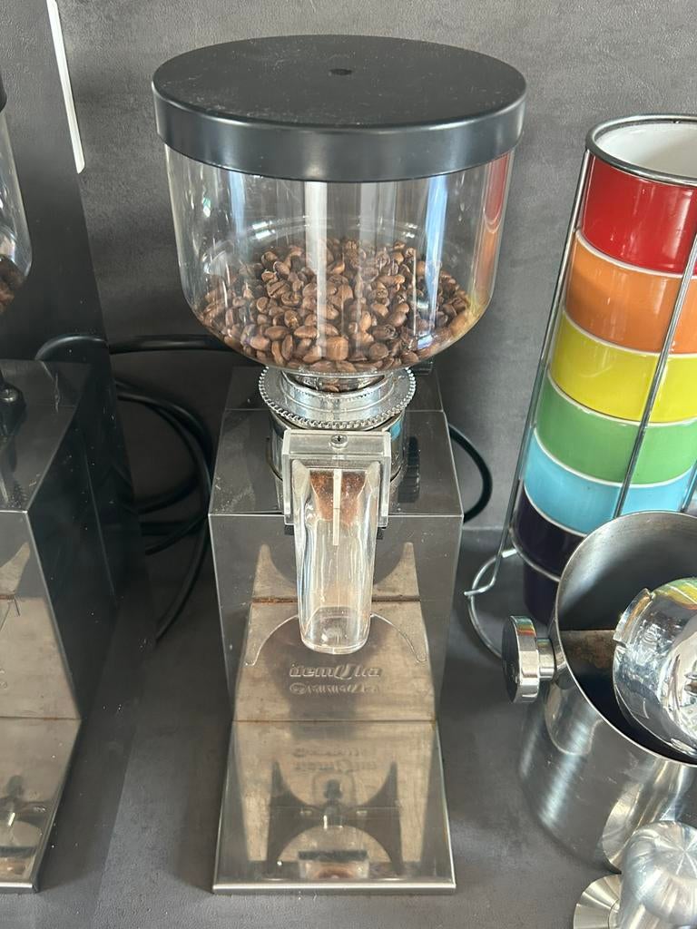 Demoka bonenmaler koffie, Ophalen, Zo goed als nieuw