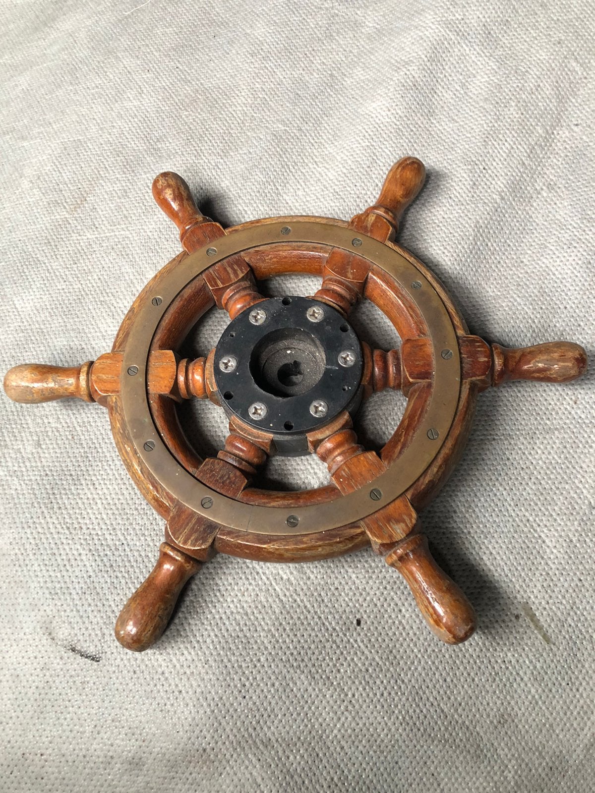 Vintage houten stuurwiel, doorsnede 36,5 cm, Ophalen of Verzenden, Zo goed als nieuw, Zeilboot of Motorboot