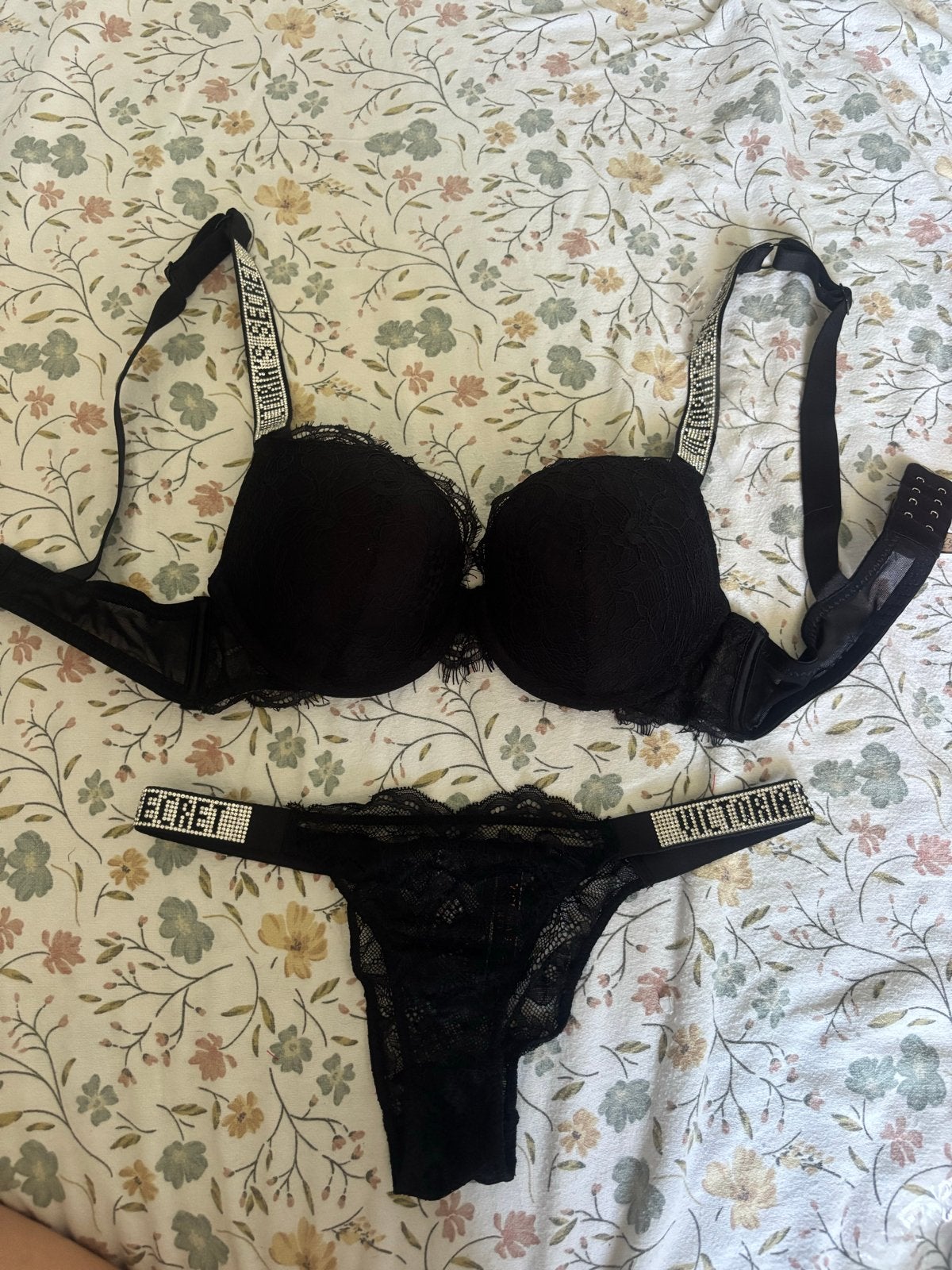 Victoria's Secret BH en String Set, Verzenden, Zwart, Setje