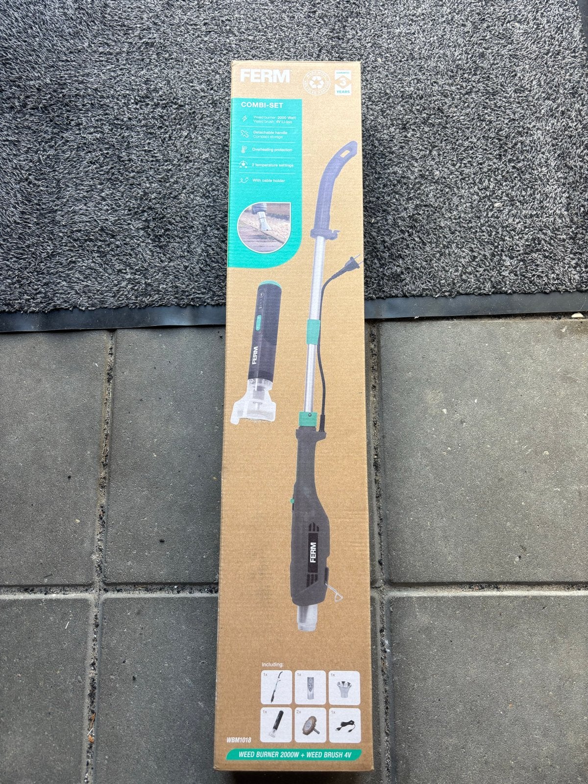 Ferm Combi-set: Onkruidbrander 2000W + Onkruidborstel 4V, Ophalen, Zo goed als nieuw, Overige soorten