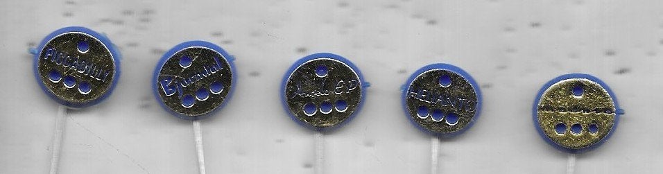 PICCADILLY SAUSEN SPELDEN 5 STUKS UIT 1 SERIE, Ophalen of Verzenden, Gebruikt, Merk, Speldje of Pin