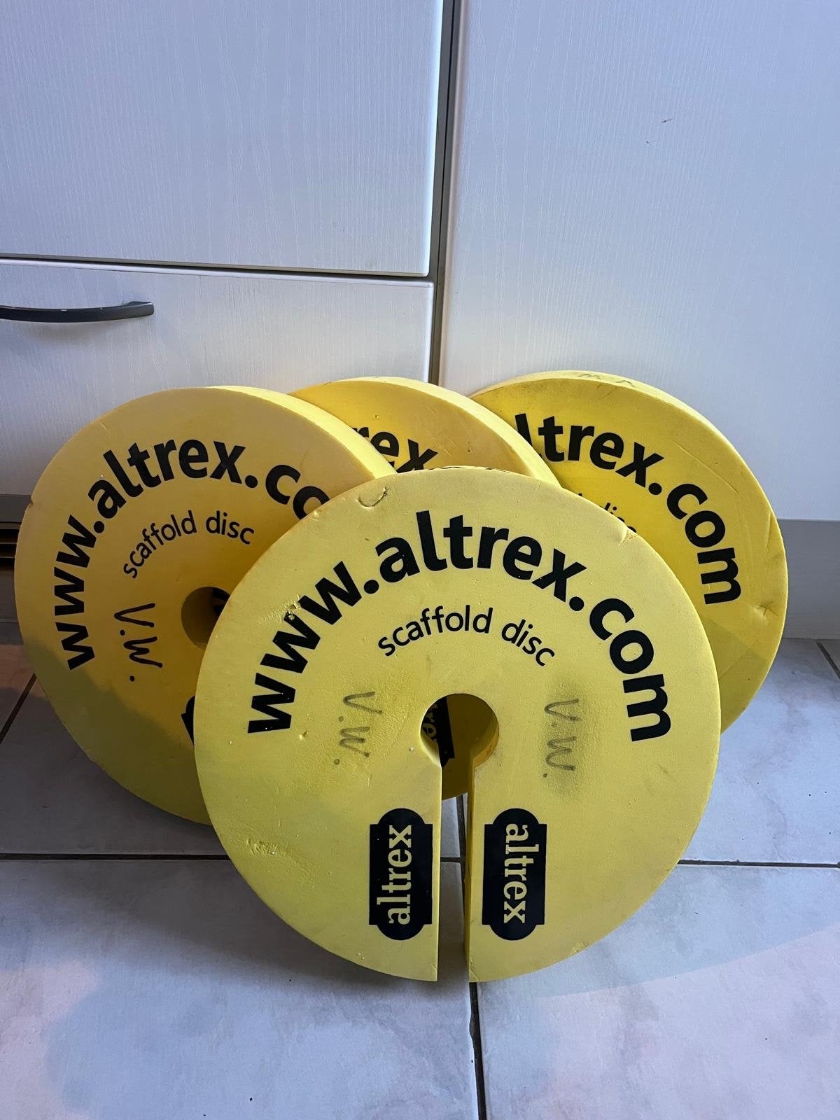 Altrex steiger schijven - set van 4, Ophalen, Gebruikt, Rolsteiger of Kamersteiger