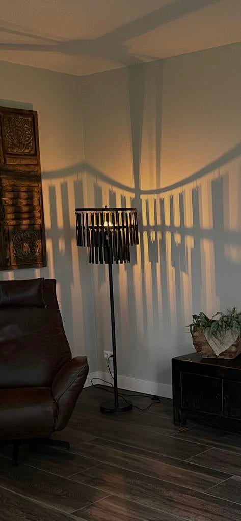 Metalen schijfjes vloerlamp, Ophalen, Zo goed als nieuw, Metaal, 150 tot 200 cm