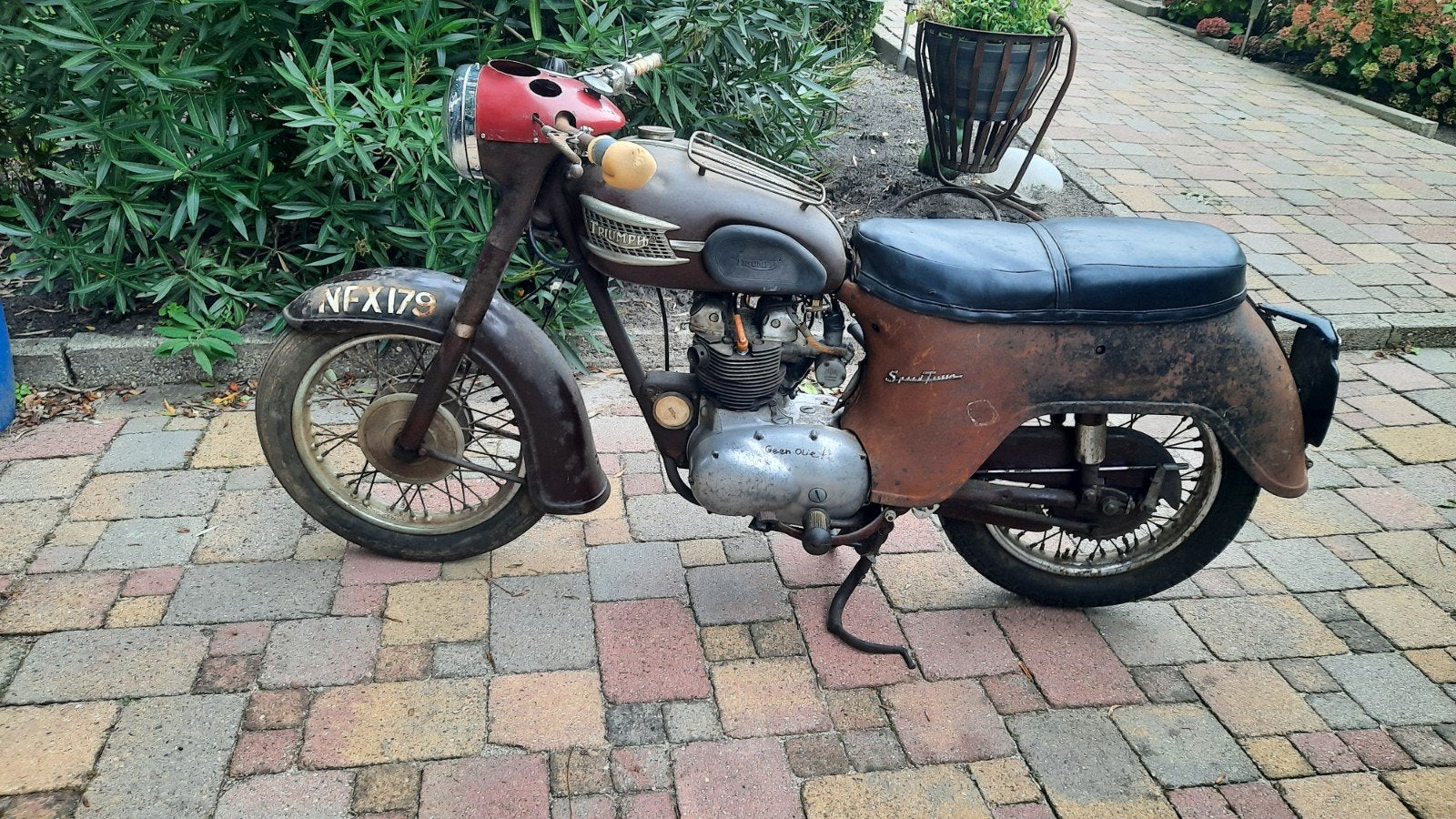Triumph 5t aspeed twin project, Overig