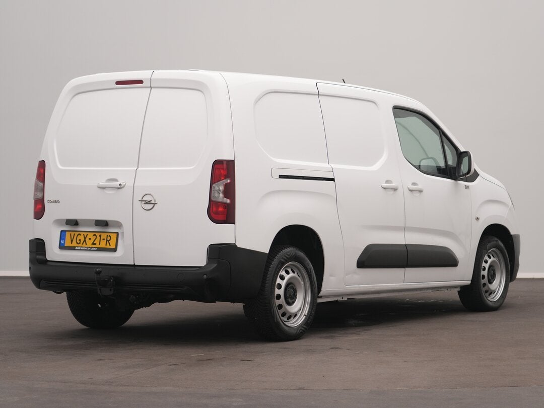 Opel Combo 131PK Gesloten bestelwagen Automaat L2H1 Maxi Air, Auto's, Automaat, 998 kg, Navigatiesysteem, Gebruikt