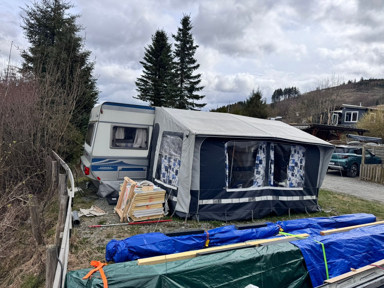 Wintertent, Ophalen, Gebruikt, Tot en met 2