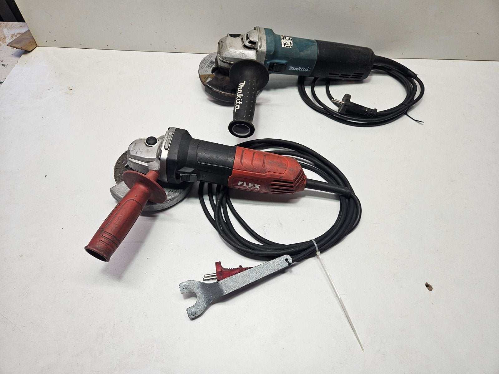 haakse slijpmachiene 125 mm Makita en Flex, Ophalen of Verzenden, Gebruikt, Haakse handslijpmachine