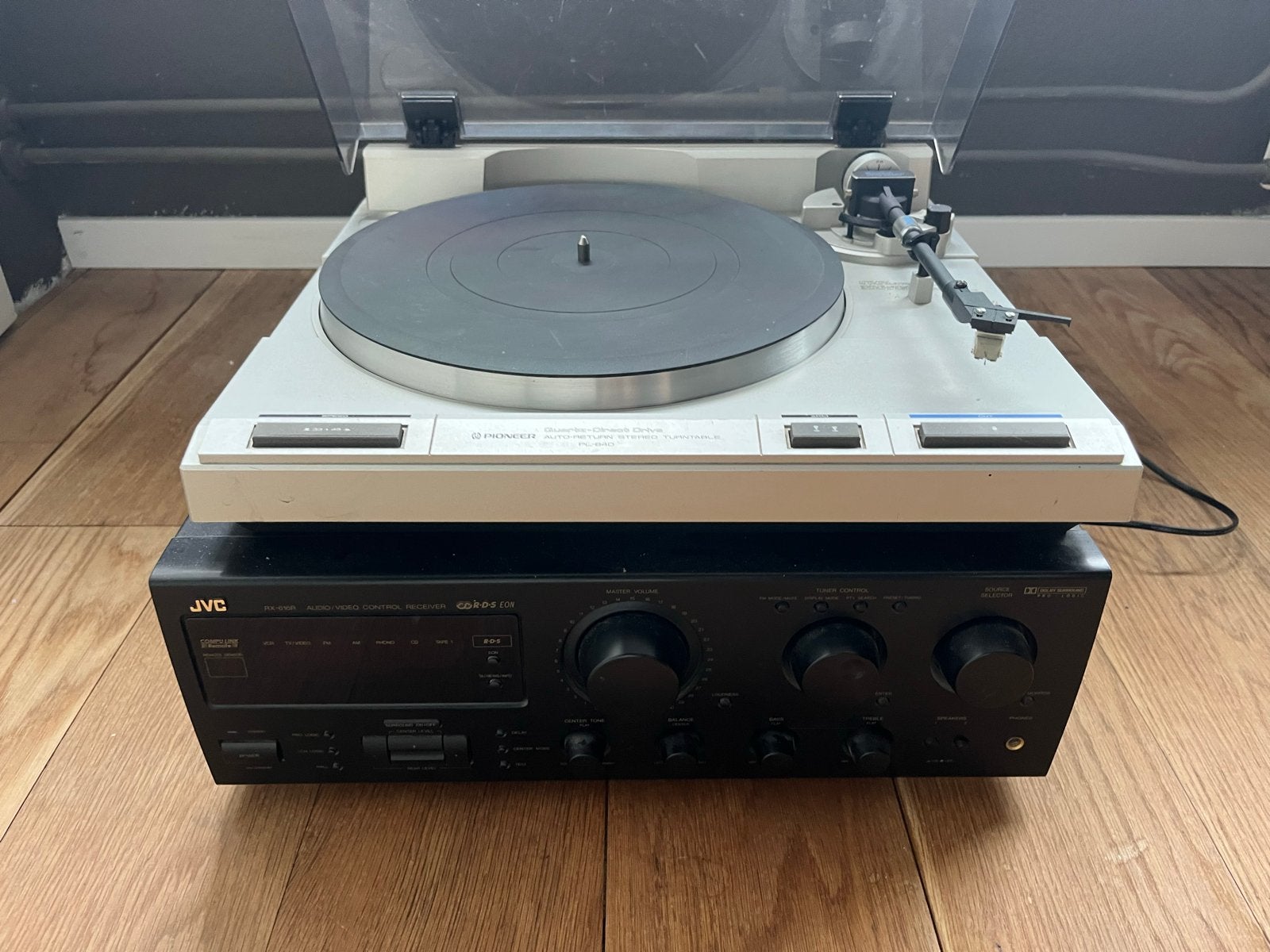 Pioneer PL-640 Platenspeler met JVC RX-200R Receiver, Ophalen, Gebruikt, Automatisch, Pioneer