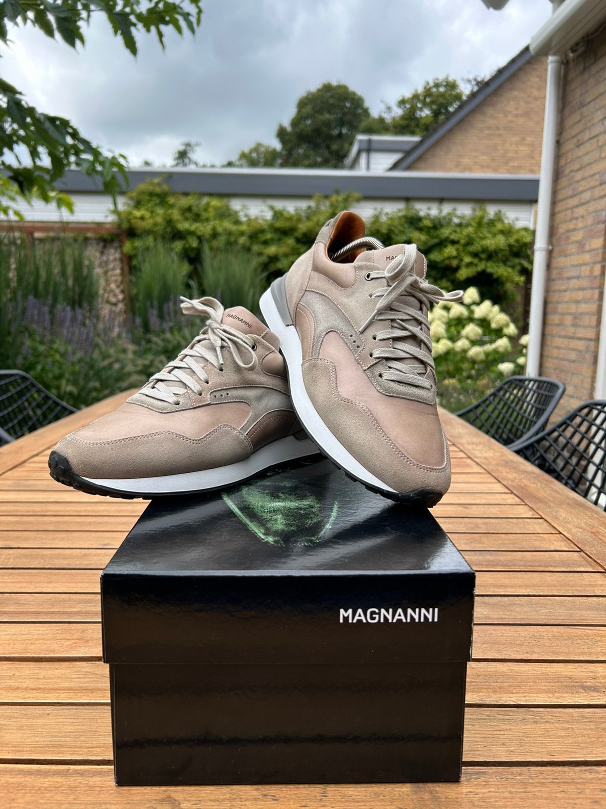 Magnanni schoenen maat 43, Kleding | Heren, Schoenen, Ophalen of Verzenden, Zo goed als nieuw, Overige kleuren