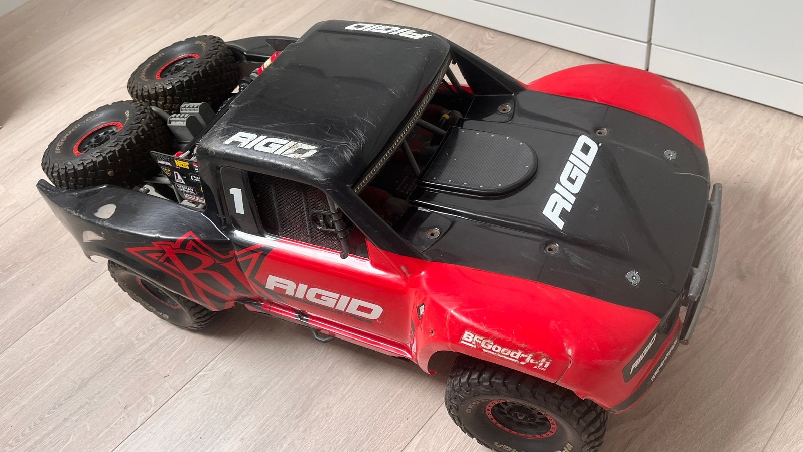 Traxxas UDR, Gebruikt, Auto offroad, RTR (Ready to Run), Overige schalen