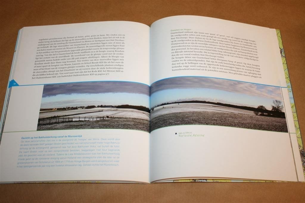 Tussen Hemdijk en Klif. Nationale Landschap Zuidwest-Fryslân, Ophalen of Verzenden, Zo goed als nieuw