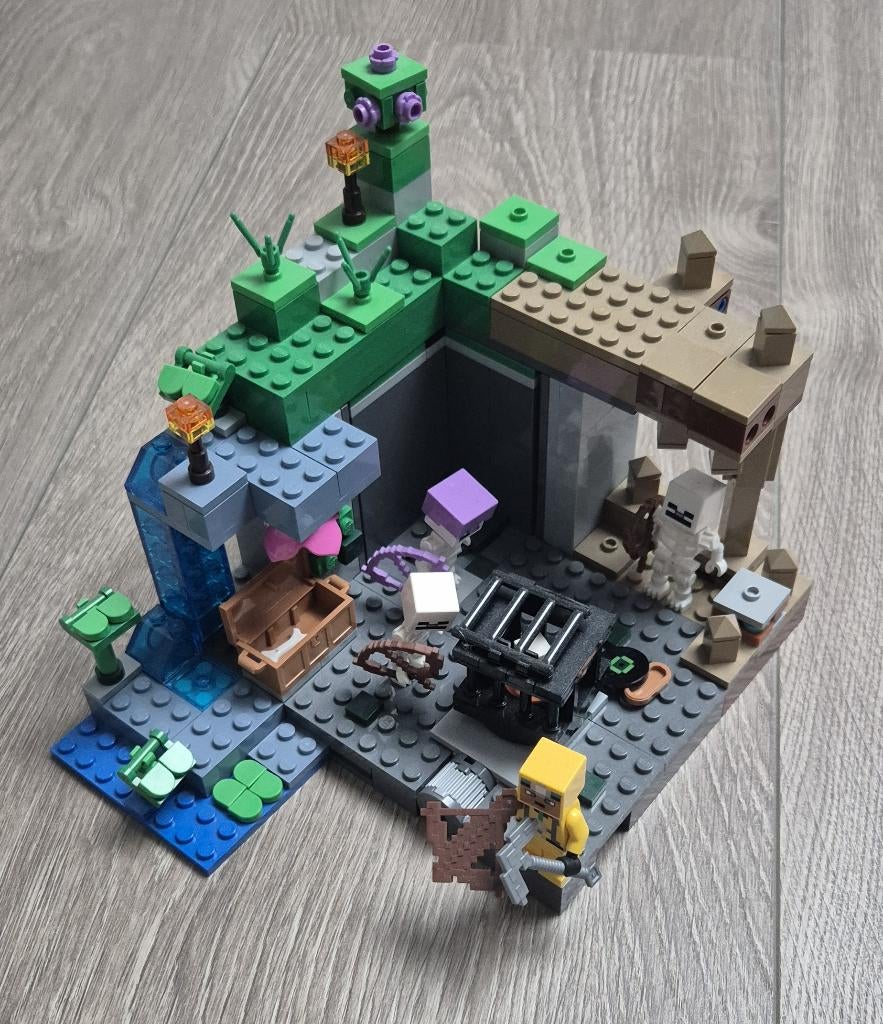 LEGO Minecraft 21189 The Skeleton Dungeon, Compleet, Verzenden, Minecraft, Lego