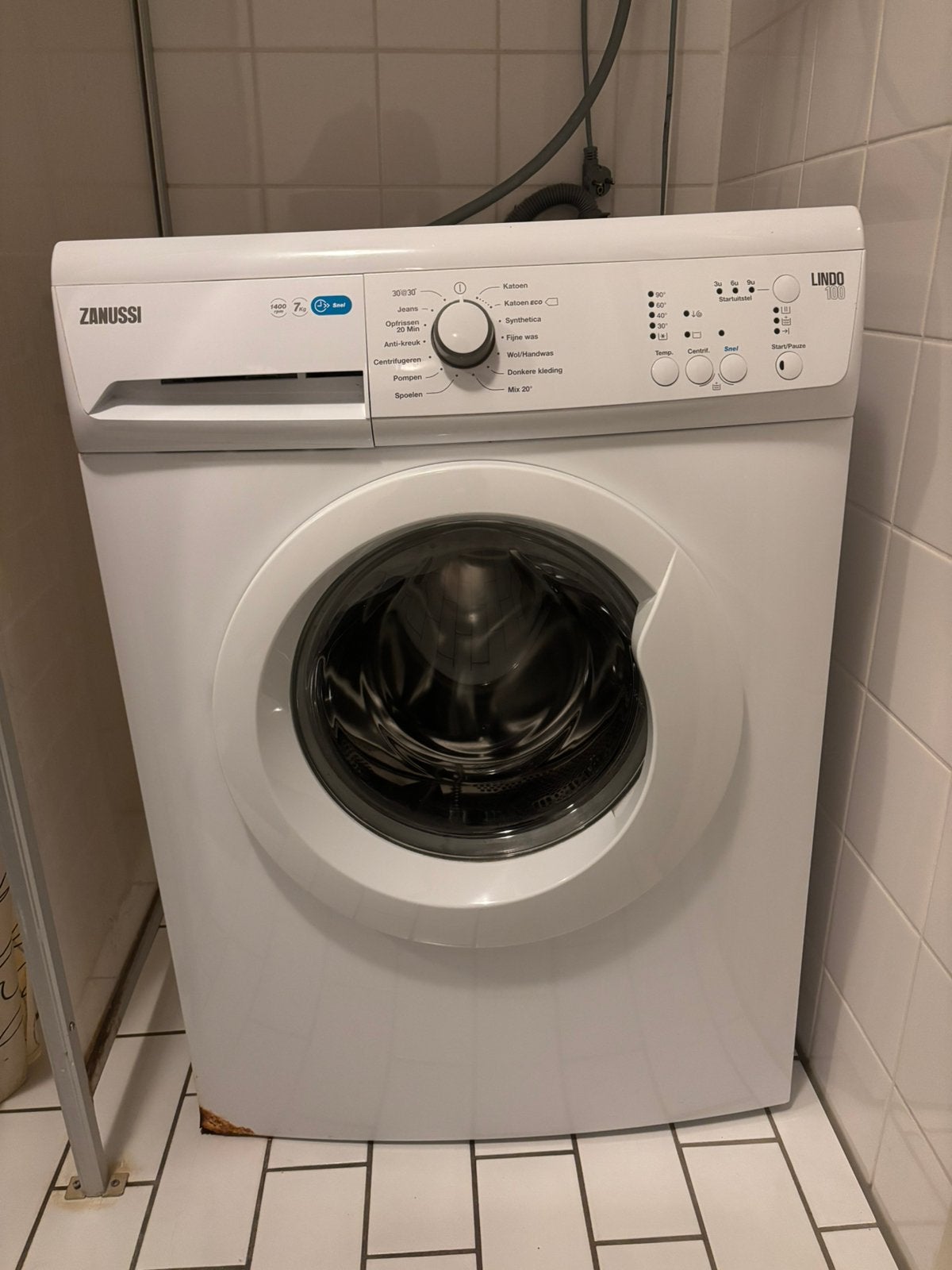 Wasmachine gratis, Witgoed en Apparatuur, Wasmachines, Ophalen, Gebruikt, 1200 tot 1600 toeren