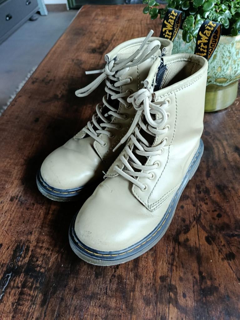 Dr Martens laarzen maat 32, Kinderen en Baby's, Kinderkleding | Schoenen en Sokken, Dr Martens, Gebruikt, Meisje, Ophalen of Verzenden
