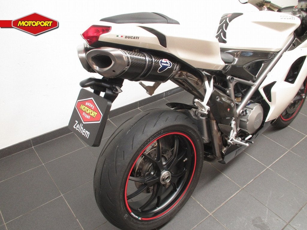 Ducati 848 (bj 2010), 849 cc, Bedrijf, Meer dan 35 kW, Distributeur@ducati.fr