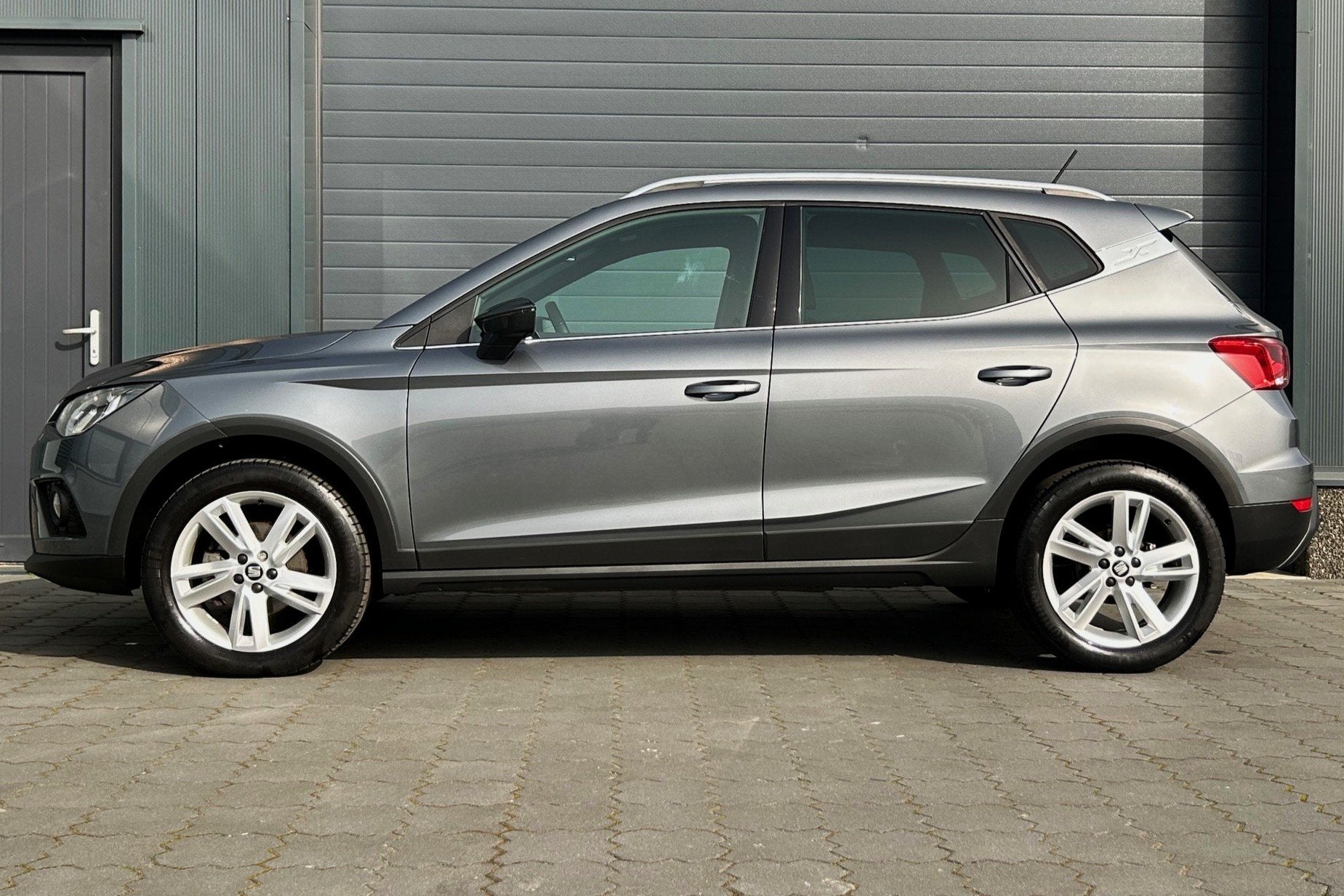 SEAT Arona 1.0 TSI DSG FR 61654KM! NL-auto! (bj 2018), Auto's, Stof, Gebruikt, 116 pk, 49 €/maand