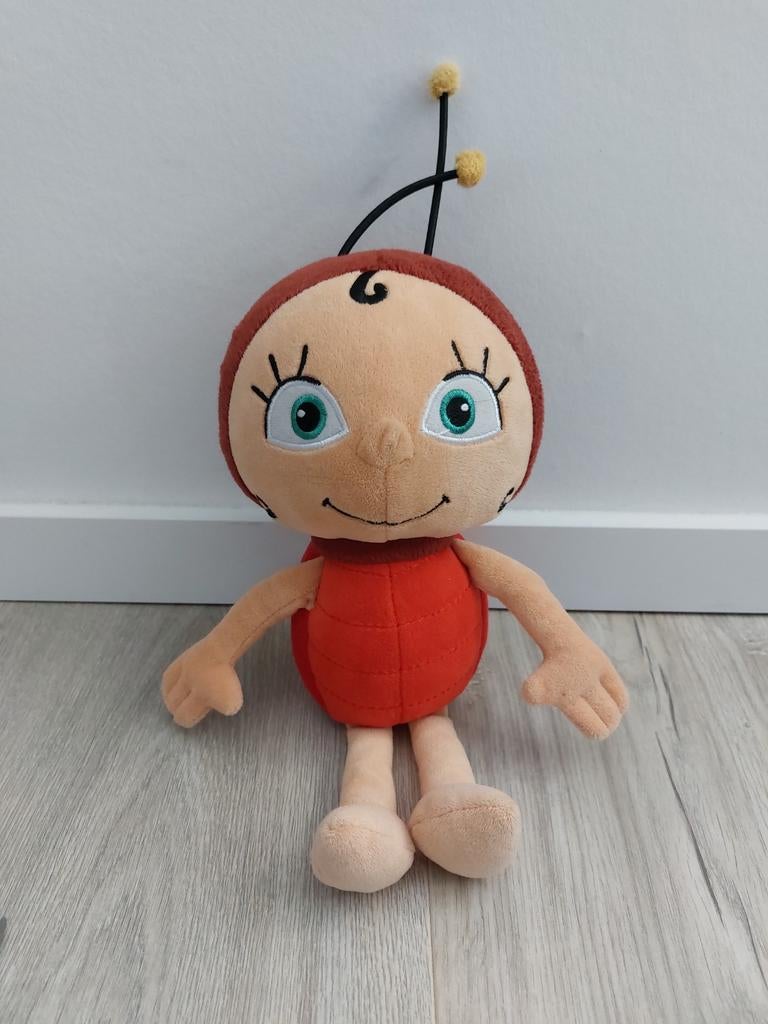 Knuffel Maya bij Studio 100 Lara lieveheersbeestje L1690, Ophalen of Verzenden, Zo goed als nieuw, Overige typen