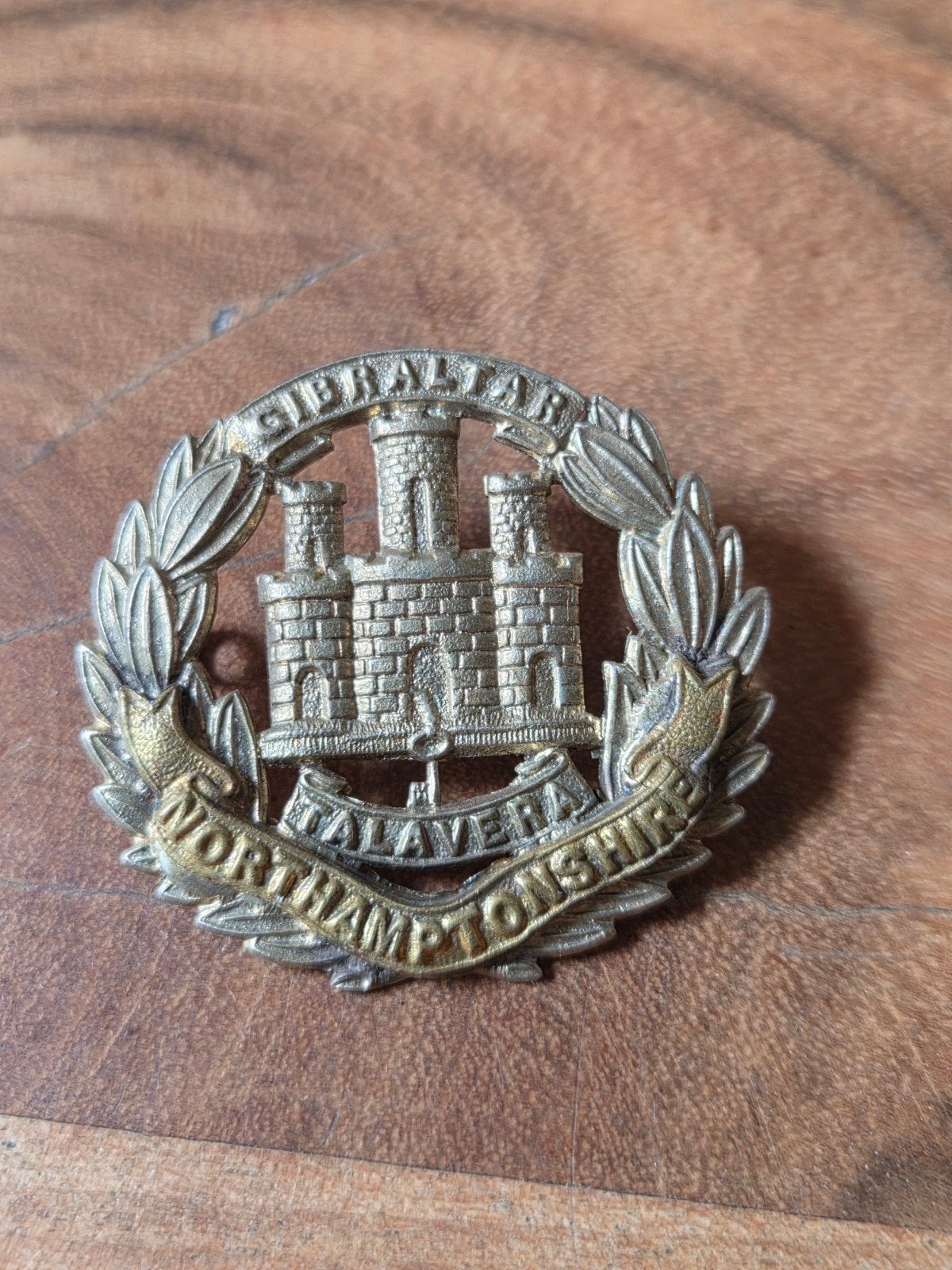 wo2 northhamptonshire, Ophalen of Verzenden, Landmacht, Overige gebieden, Embleem of Badge