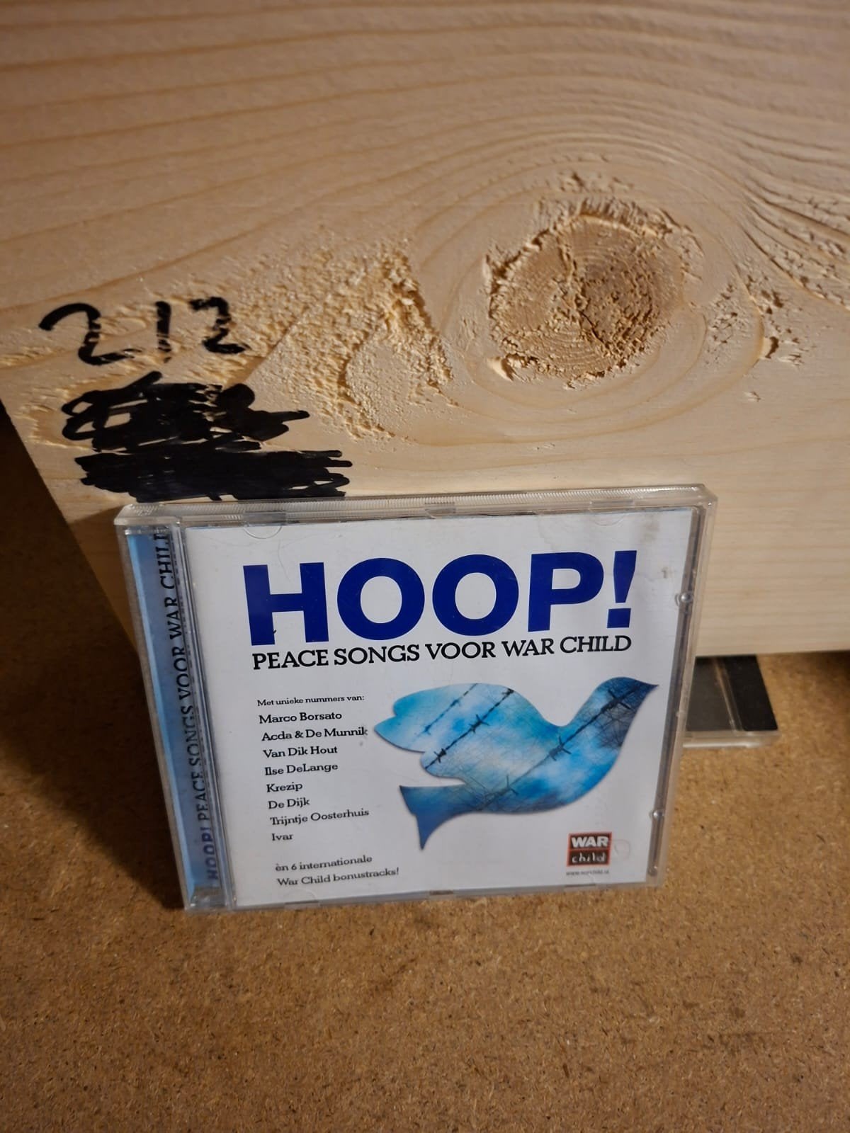 HOOP! Peace Songs Voor War Child CD - Diverse Artiesten, Gebruikt, Met bonustracks, Pop, Ophalen of Verzenden