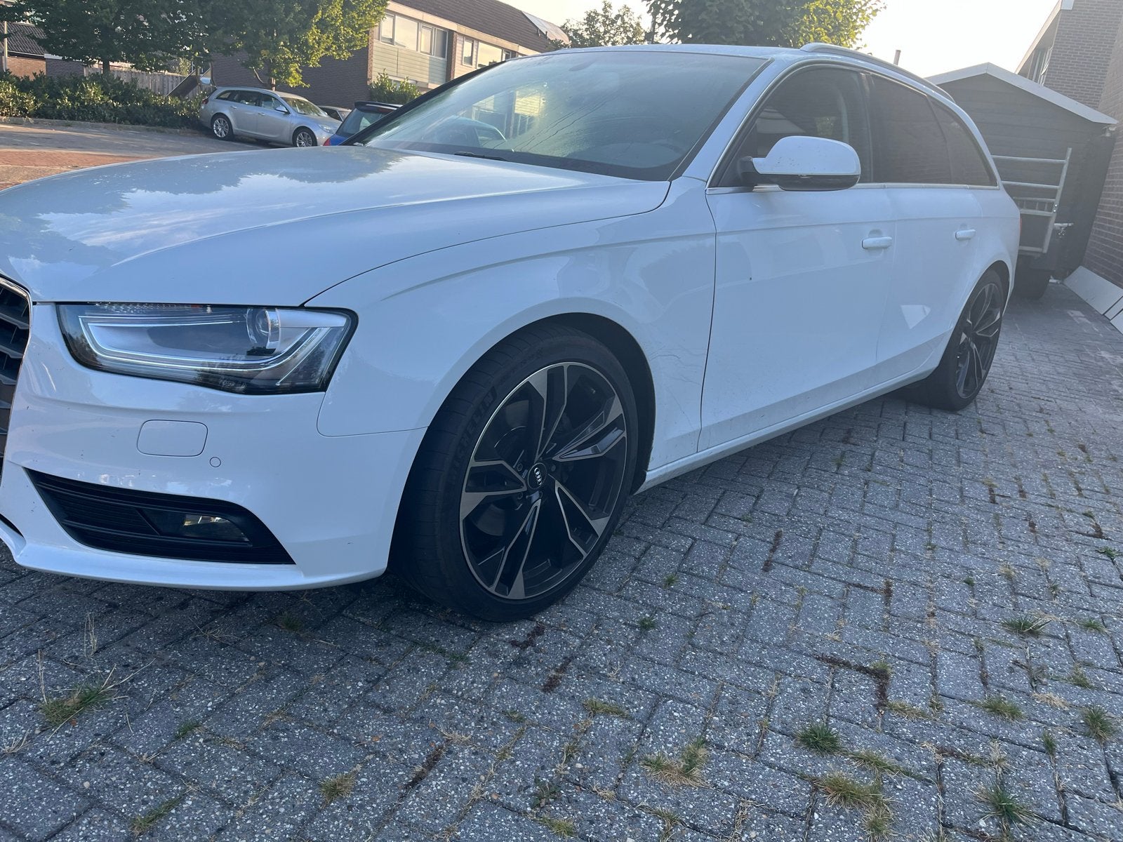 Audi A4 2.0 TDI 100KW Avant 2015 Wit, Voorwielaandrijving, 136 pk, 4 cilinders, A4