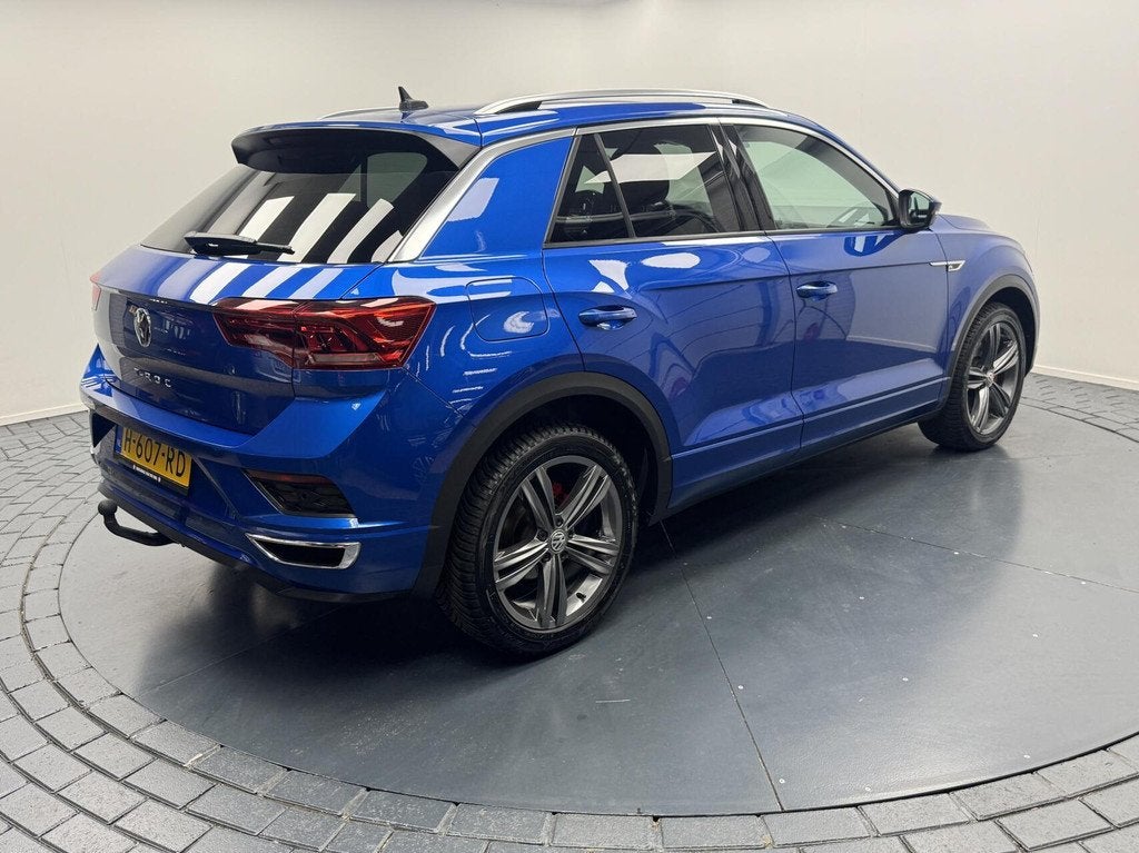 Volkswagen T-Roc 1.5 TSi 3x R-line Automaat-Afn.Trekhaak-Nav, Auto's, Volkswagen, 4 cilinders, Blauw, Leder en Stof, Origineel Nederlands