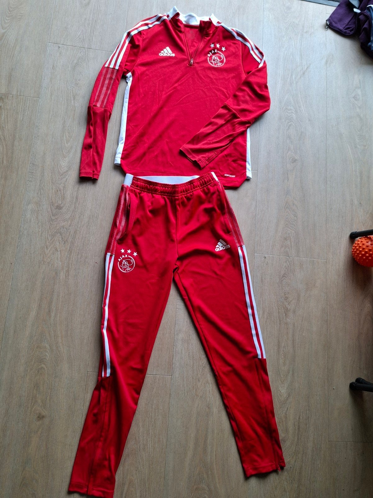 Ajax Trainingspak Rood Adidas, Maat XS of kleiner, Ophalen of Verzenden, Gebruikt, Trainingspak