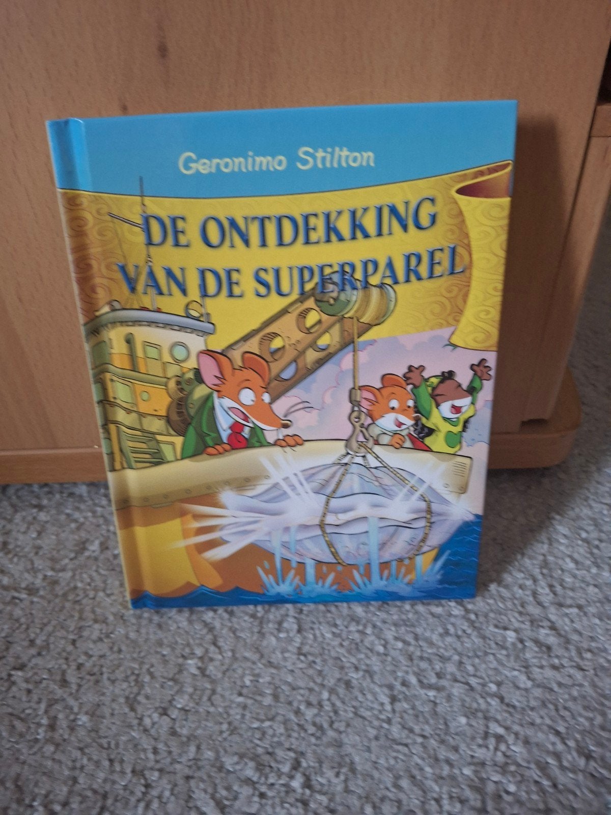 Geronimo Stilton - De ontdekking van de superparel, Boeken, Ophalen, Zo goed als nieuw, Geronimo Stilton, Fictie