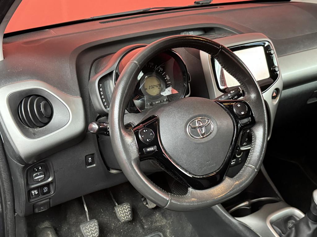 Toyota Aygo 1.0 VVT-i x-play | Bluetooth | Airco (bj 2015), Auto's, Voorwielaandrijving, Euro 5, Stof, Gebruikt