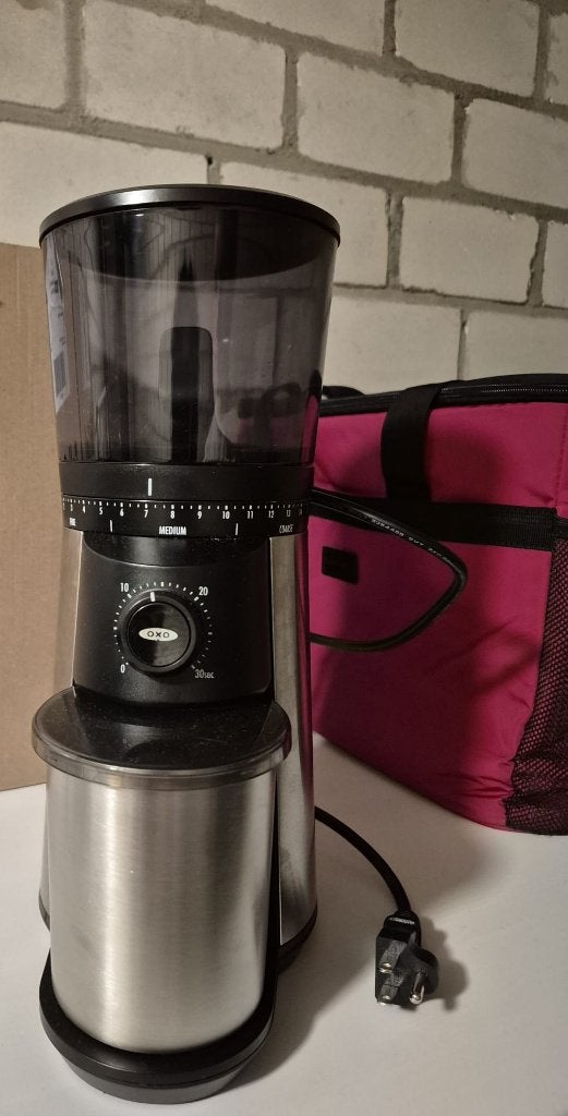 OXO Conical Burr koffiebonen grinder (US) +omvormer mogelijk, Ophalen, Zo goed als nieuw, Overige merken, Koffiemolen