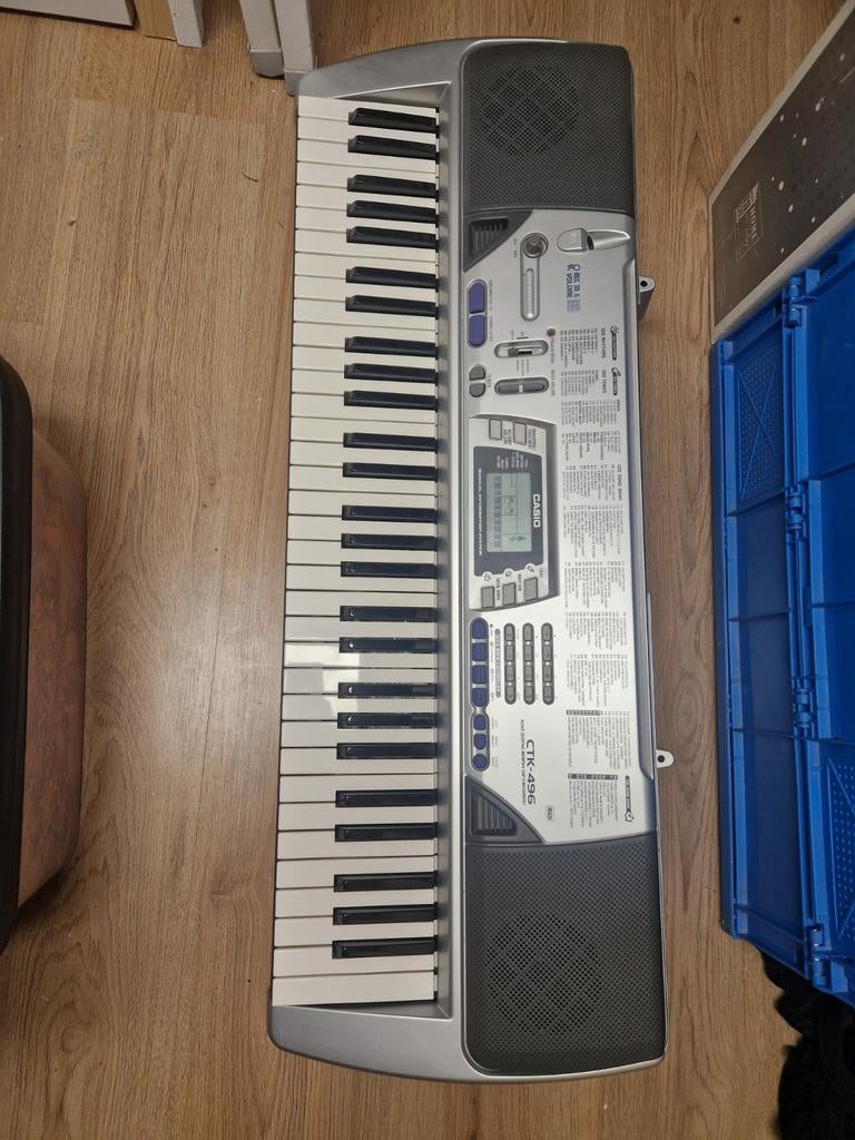 Keyboard + toebehoren, Muziek en Instrumenten, Ophalen, Zo goed als nieuw, 61 toetsen, Overige merken