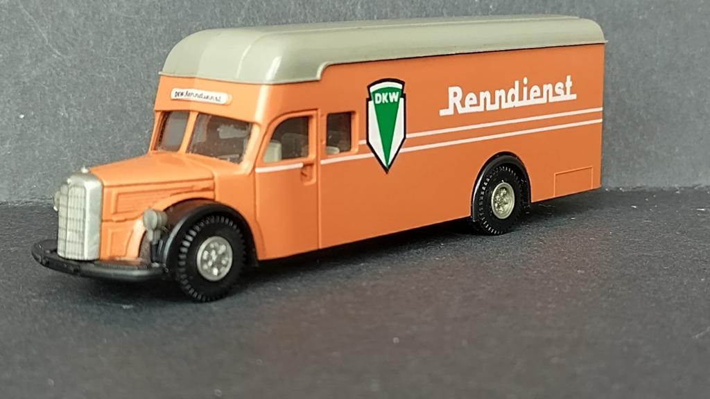 Mercedes Benz Dkw Renndienst 1:87 Brekina Pol, Brekina gmbh, Info@brekina.de, Ophalen of Verzenden, Zo goed als nieuw