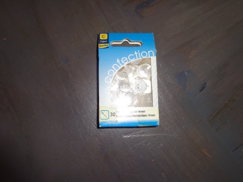 g4 - NIEUW hemdsknoopjes wit 14 mm, 30 stuks, Ophalen of Verzenden, Nieuw, Knoop of Knopen