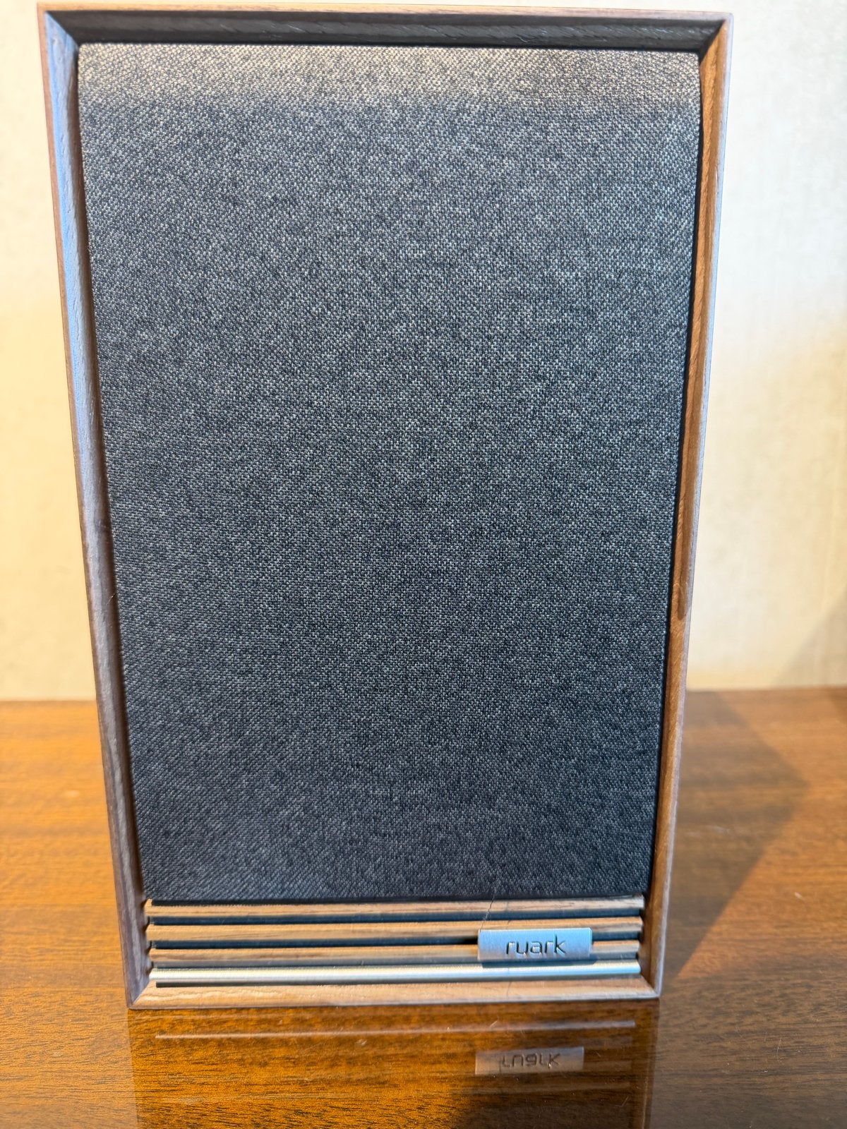 Ruark Sabre R BoekenplankLuidsprekers - Walnoot (Demo model), Audio, Tv en Foto, Luidsprekers, Overige merken, ., Ophalen of Verzenden