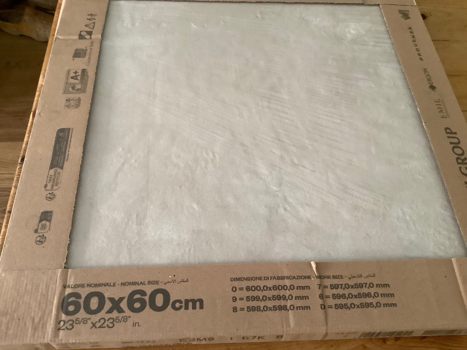 2 pakketten natuursteen tegels 60x60cm, Ophalen, Nieuw, Minder dan 5 m², Vloertegels