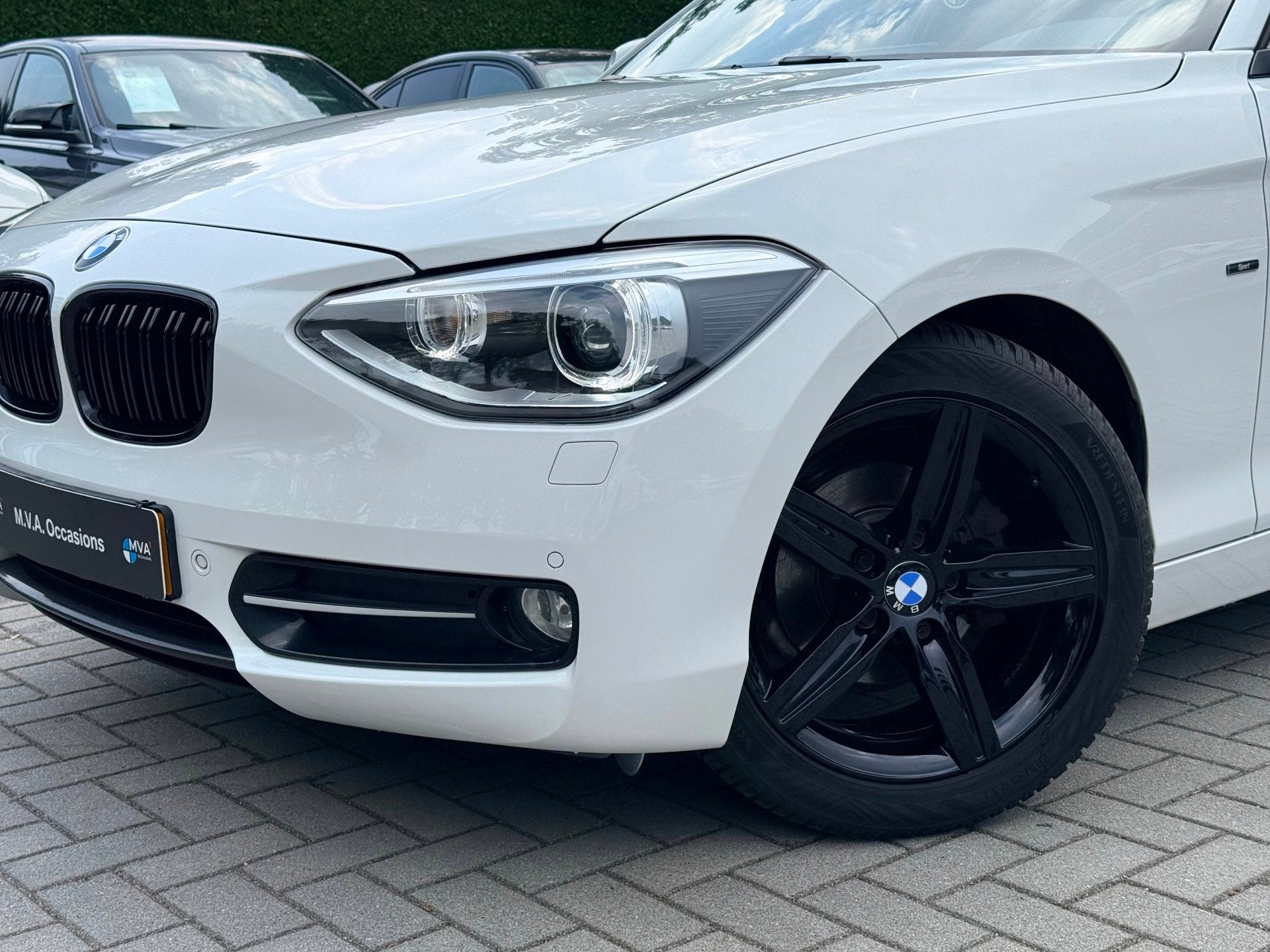 BMW 1-serie 116i EDE High Executive Sport|Nieuwe Ketting + K, Auto's, 1-Serie, Gebruikt, 4 cilinders, Wit