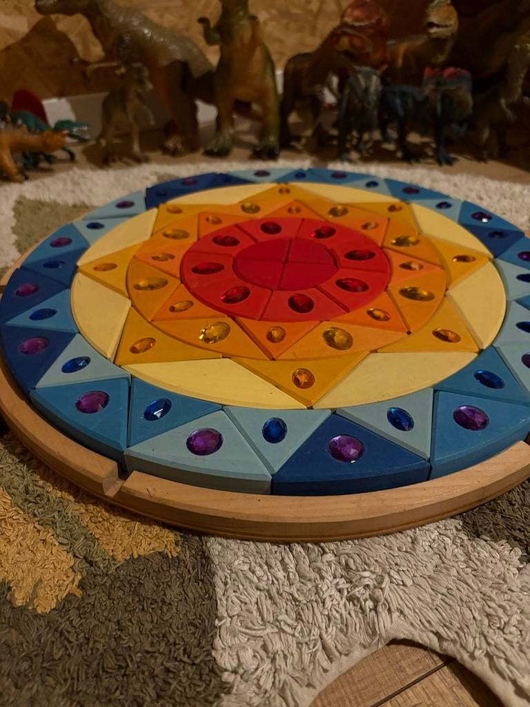 Grimms Mandala Puzzel - Prachtige Staat, Zo goed als nieuw, Van hout, 4 tot 6 jaar, Meer dan 50 stukjes