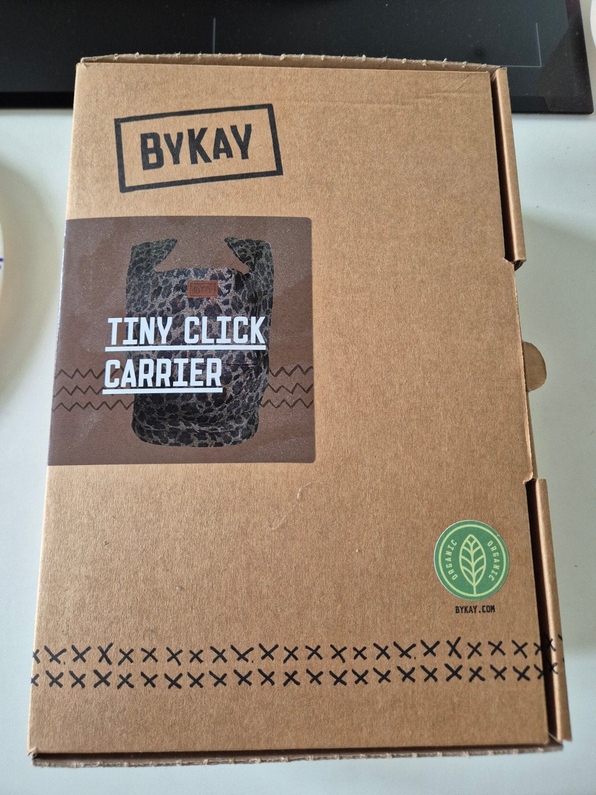 ByKay Tiny Click Carrier Draagzak - Zwart Luipaard, Ophalen, Nieuw, Draagzak, Overige merken