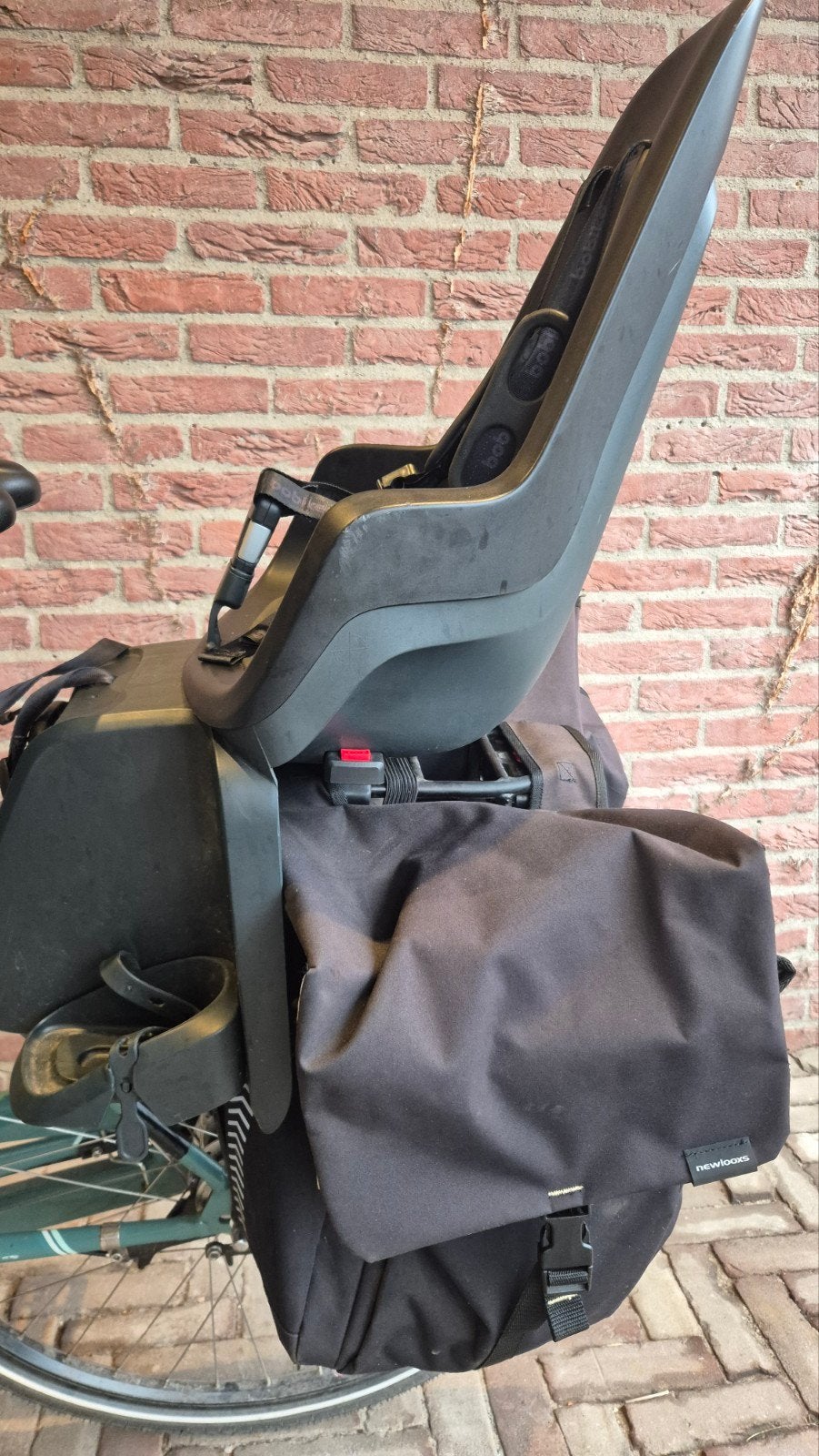 Bobike One Maxi Urban Black Achterzitje, Ophalen, Achterzitje, Voetsteuntjes, Zo goed als nieuw