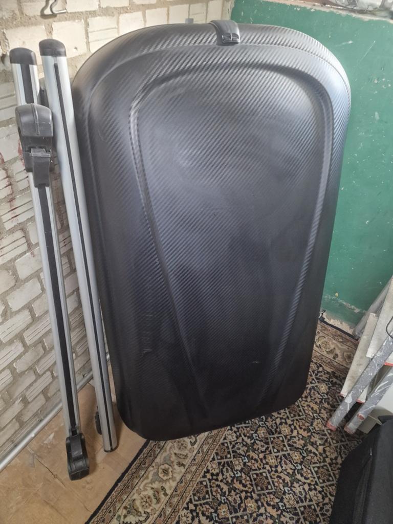 Dakkoffer Linea Carbon Art BA320 met dakdragers, Ophalen of Verzenden, Gebruikt
