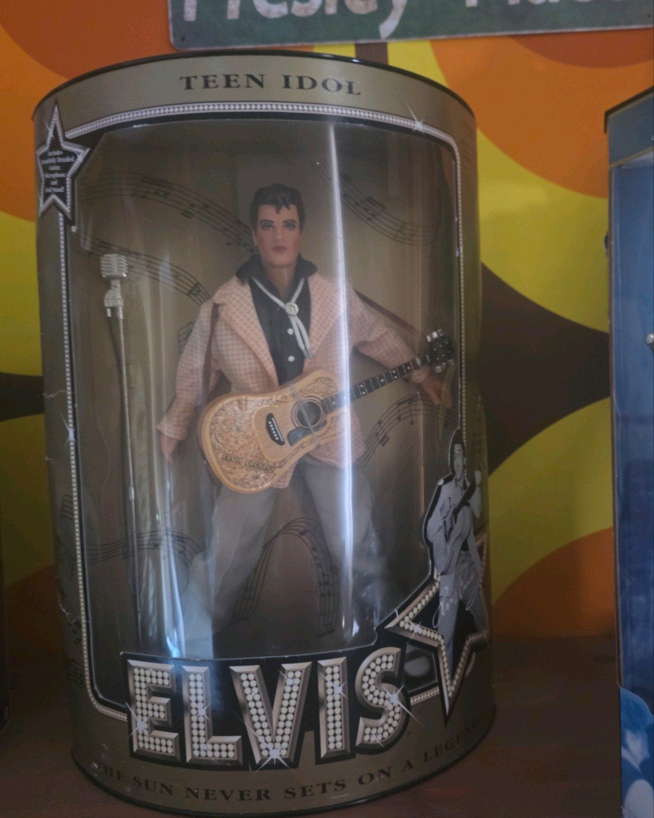 Elvis Presley barbie, Teen Idol Pop met Gitaar en Microfoon, Ophalen of Verzenden, Overige typen