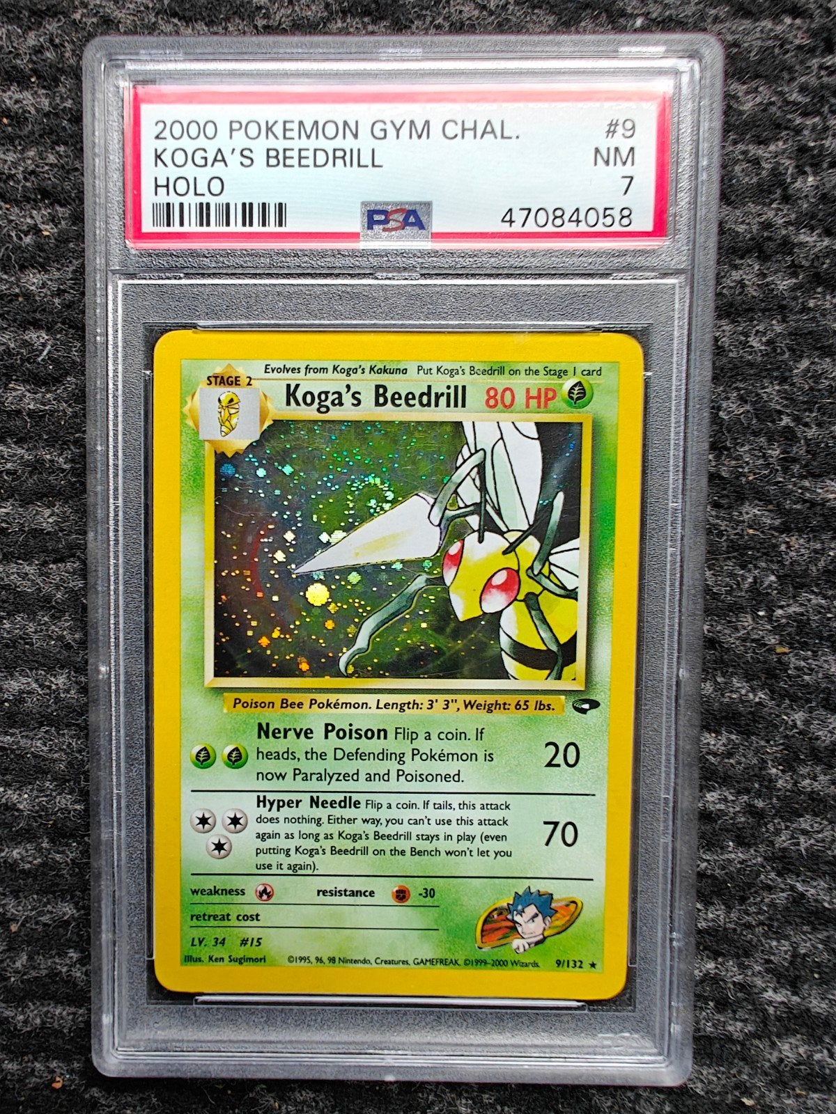 Koga's Beedrill SWIRL Holo PSA 7 Pokémon Gym Challenge 2000, Ophalen of Verzenden, Zo goed als nieuw