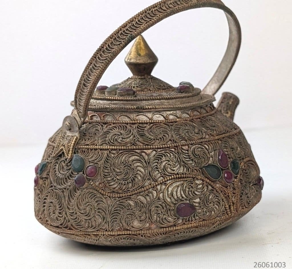 theepot Nepal, Antiek en Kunst, Overige herkomsten, Ophalen, Overige typen, Gemerkt
