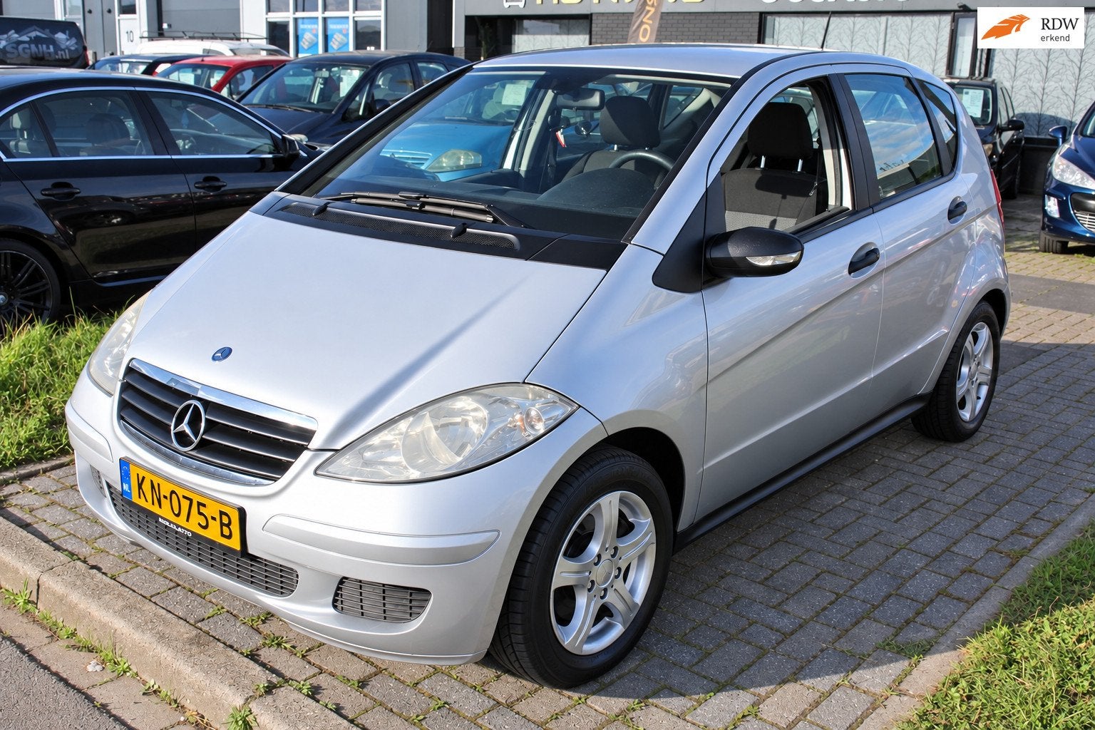 Mercedes-Benz A-klasse 170 Classic Climate Control Elec.pakk, Gebruikt, Zwart, 4 cilinders, 400 kg